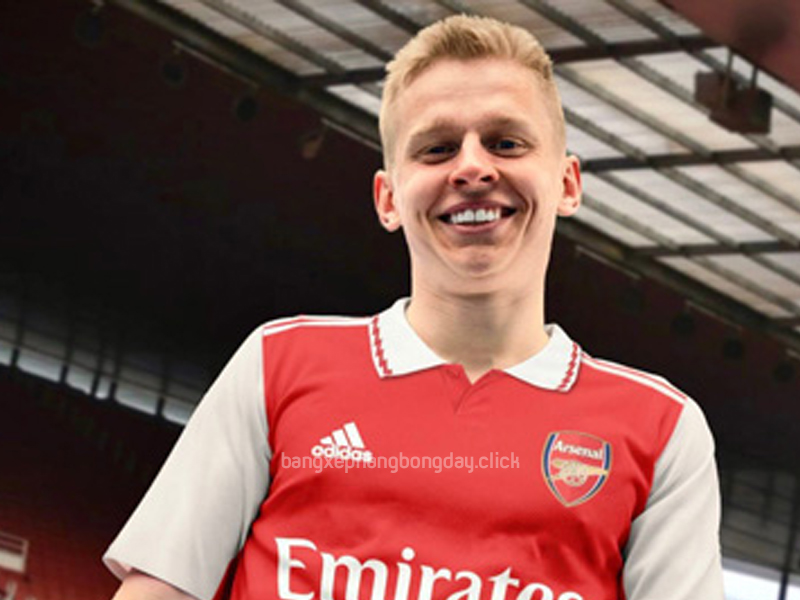 Chủ sân Emirates đã thành công có được bản hợp đồng với Zinchenko. Arsenal đã sẵn sàng với lực lượng hùng mạnh nhất cho mùa giải tới